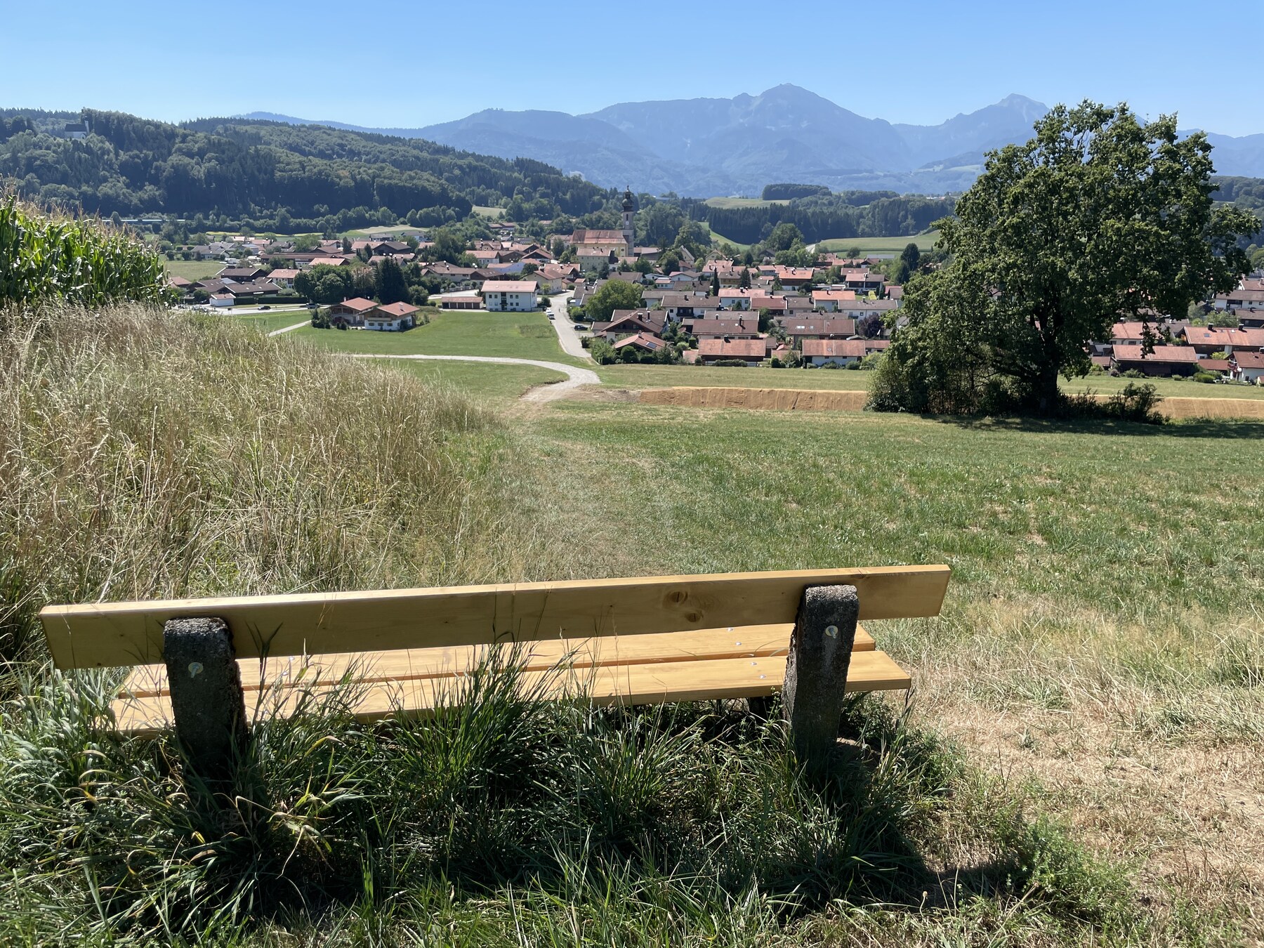 Überm Dorf – das Liederbankerl am Gaissberg